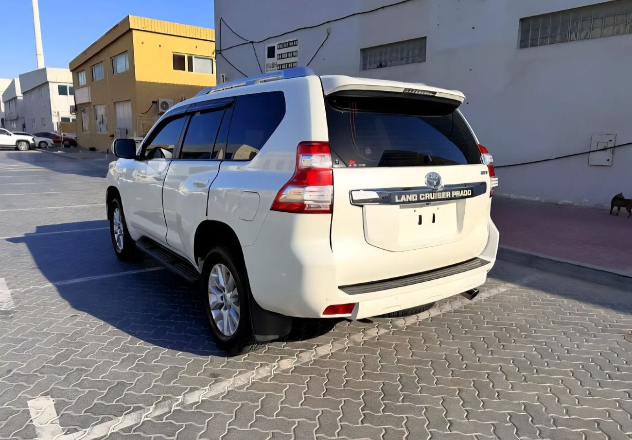 تويوتا برادو LHD VXR (Top of the Option) 2.7 V4 2TR Petrol engine Automatic Gear 4WD 7 Seats 5 Doors