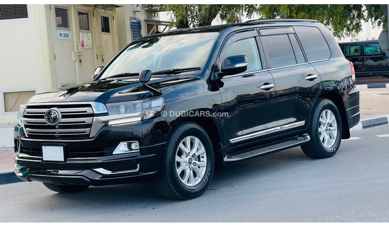 Toyota Land Cruiser | AXG | FULL OPTIONED | 4WD | SUNROOF |