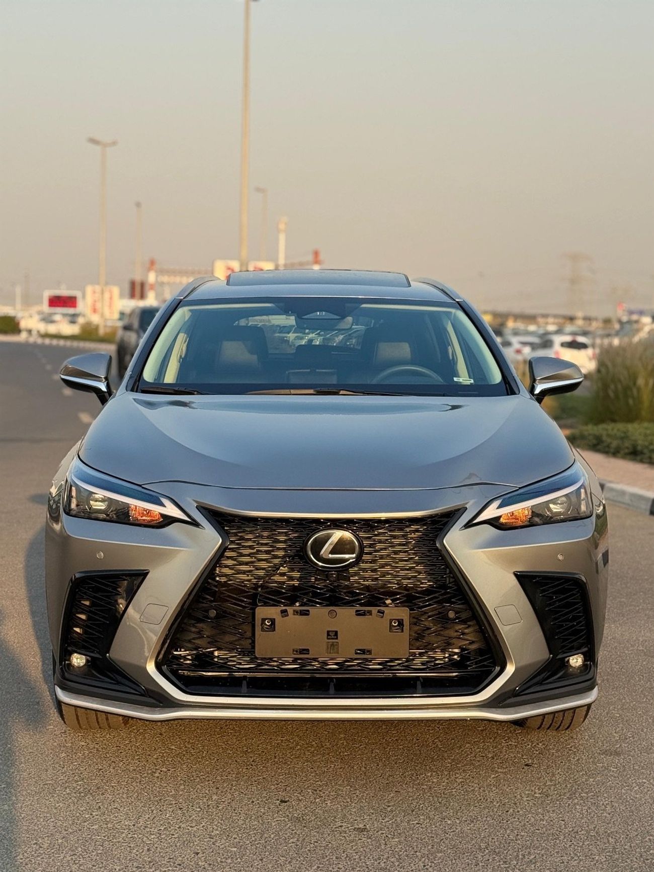 لكزس NX350 Premier 2.4L