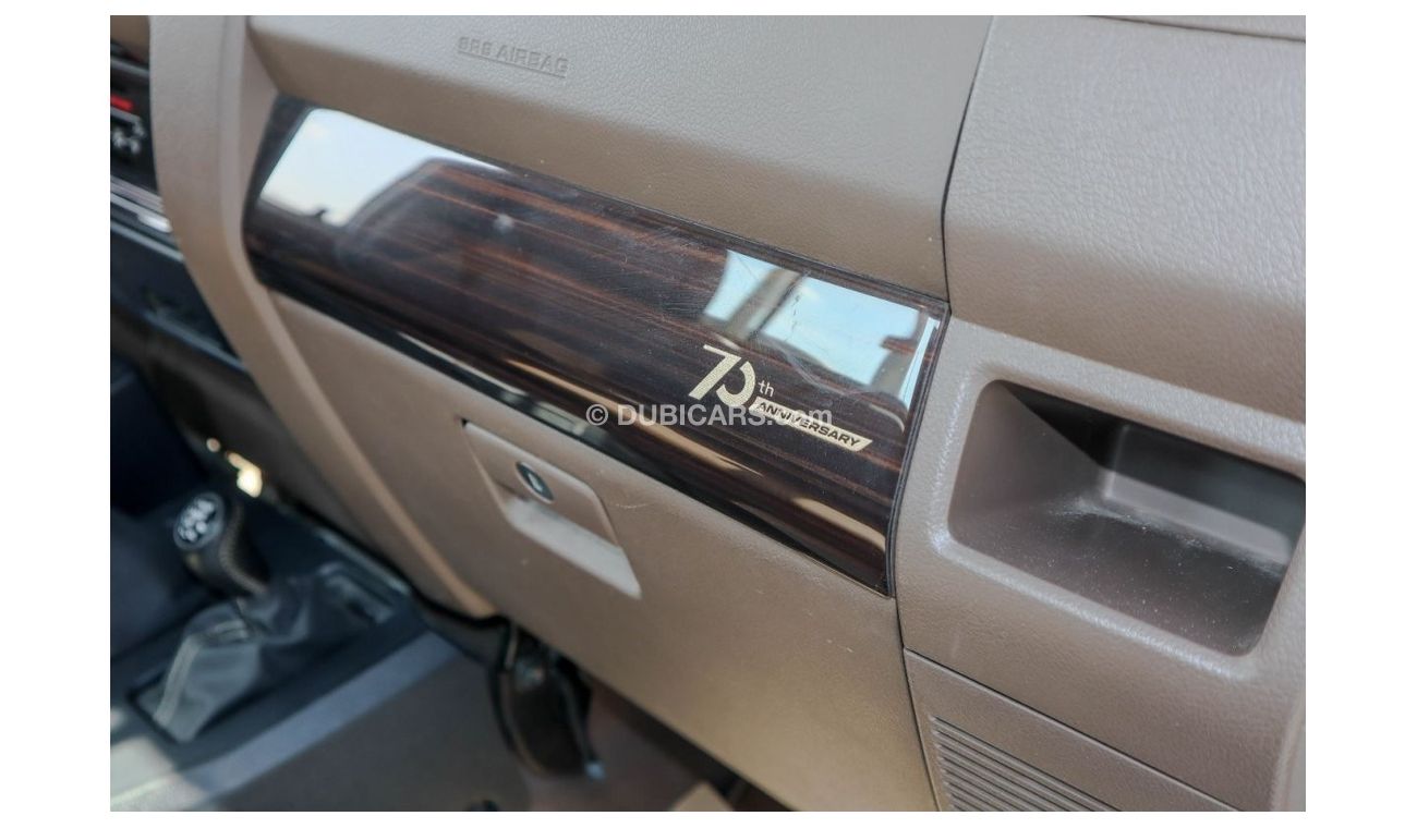 Toyota Land Cruiser Pick Up 2022 MODEL TOYOTA LAND CRUISER 79 SINGLE CAB PICKUP LX V6 70th series 4.0L PATROL 4WD MANUAL