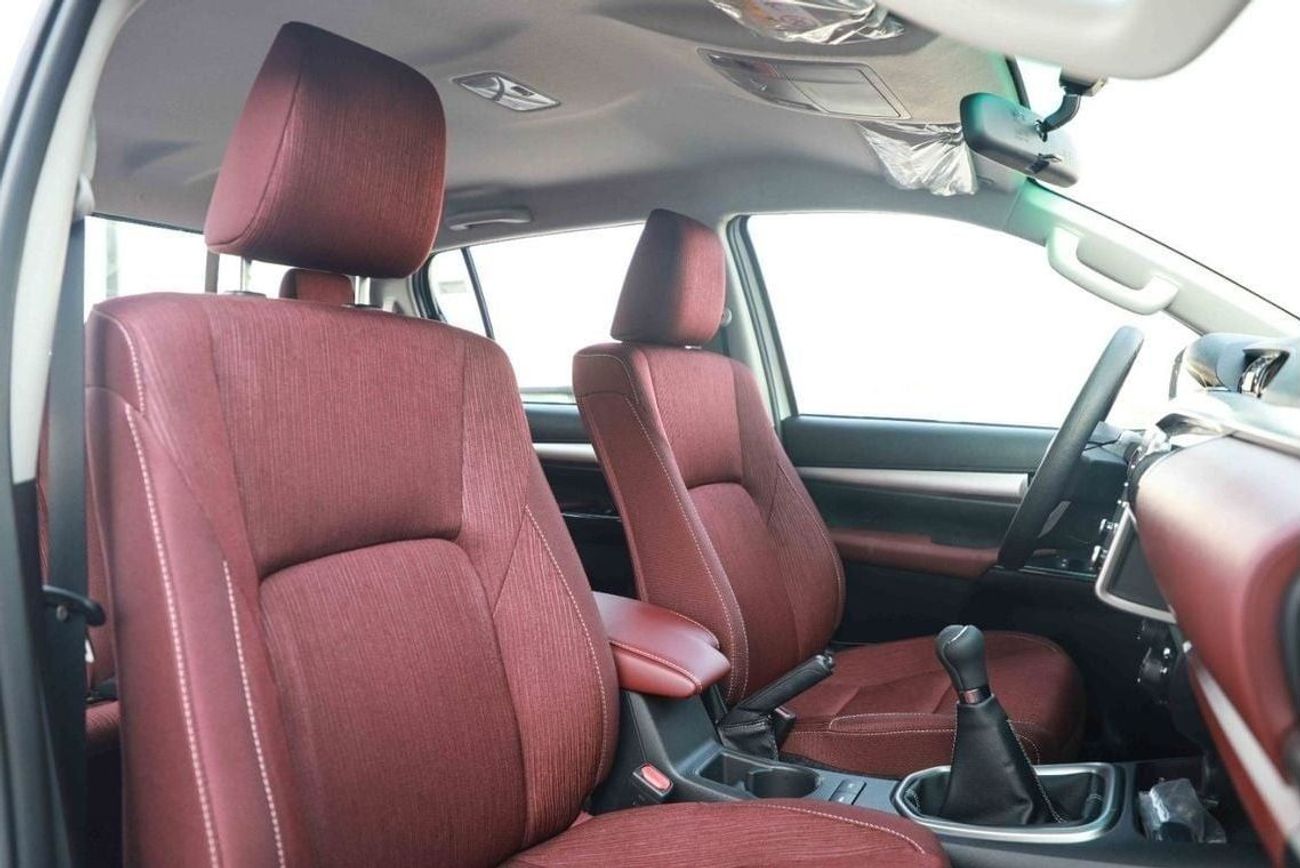 تويوتا هيلوكس 2025 TOYOTA HILUX 2.7 SR5 - SUPER WHITE inside RED | Export Only