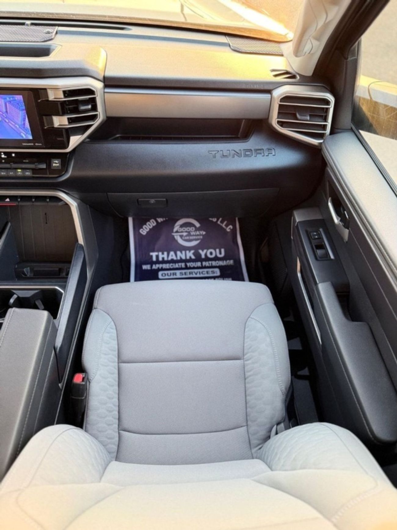 Toyota Tundra CREWMAX SR