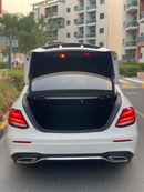 Mercedes-Benz E300 2017 Mercedes Benz E 300 4Matic Full Option 2.0L V4 Turbo Full Option With Sensors and Radar -