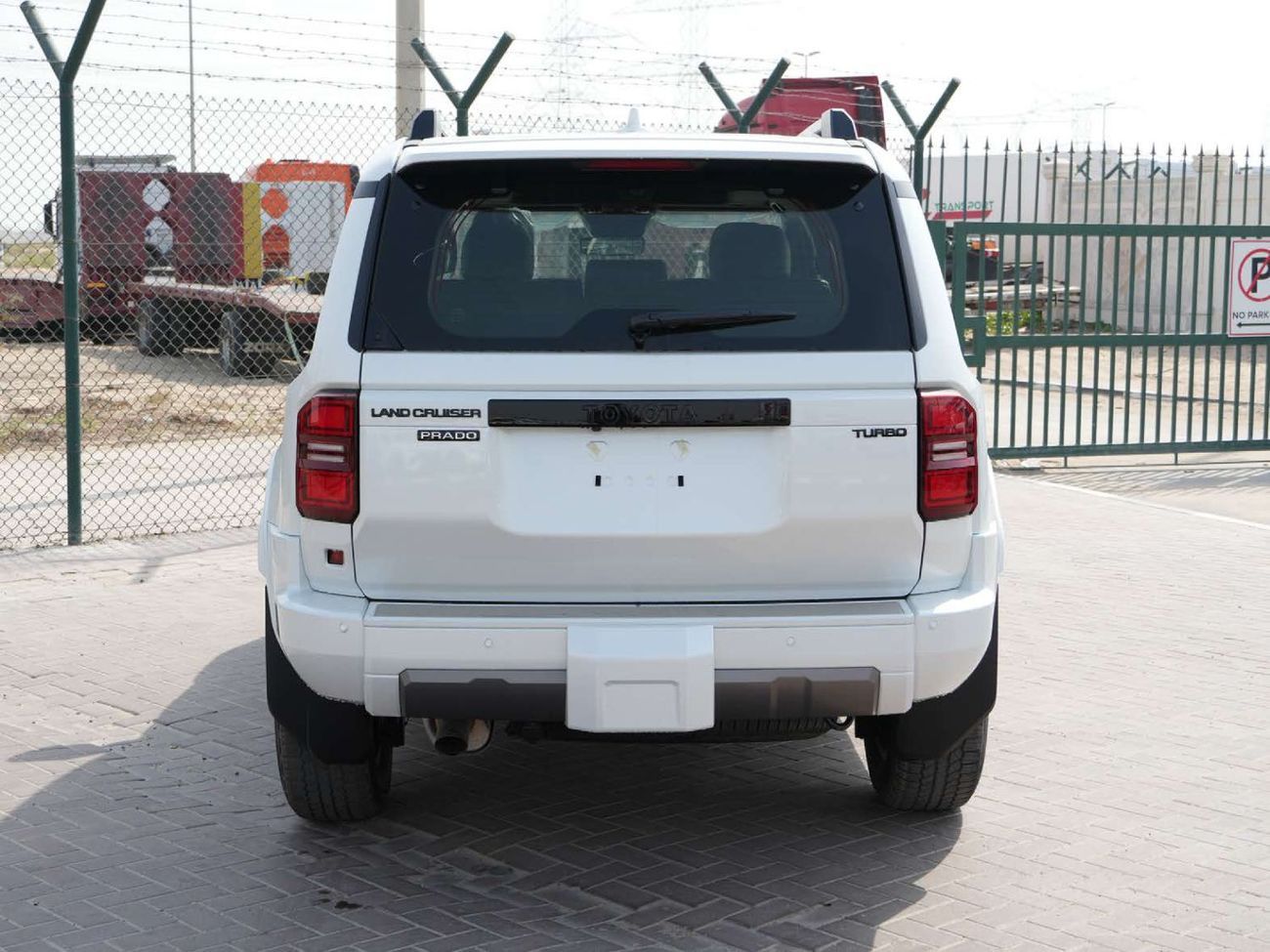 Toyota Prado VXR Toyota Prado 2.8L diesel Luxury panorama Full option GCC 2026