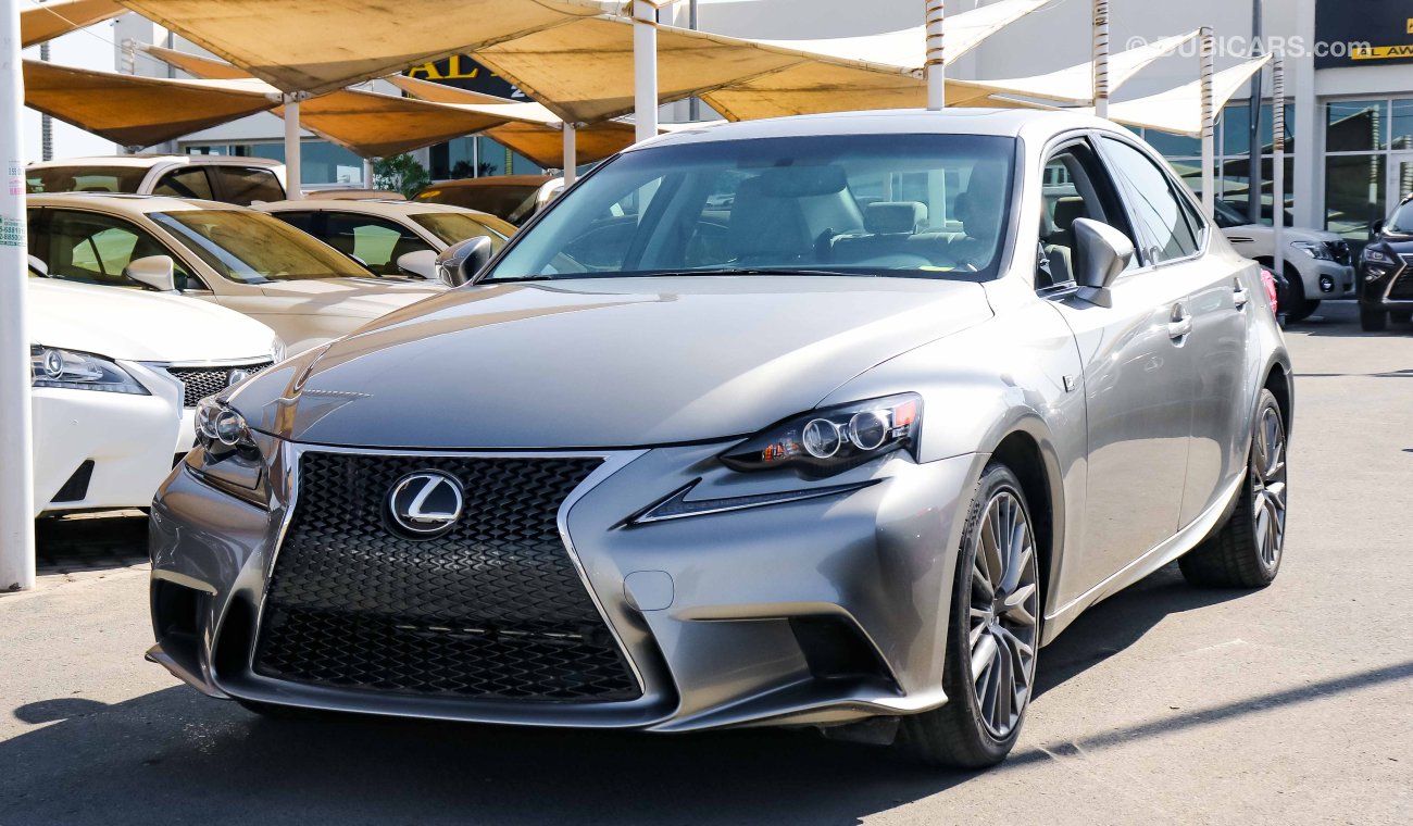 Lexus IS300 One year free comprehensive warranty in all brands.