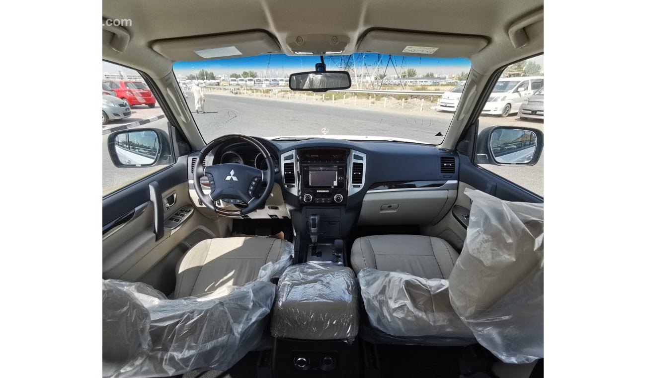 ميتسوبيشي باجيرو 3.8L Petrol, Diamond Edition, DVD, Driver Power Seat & Leather Seats (CODE # MPGLS8)