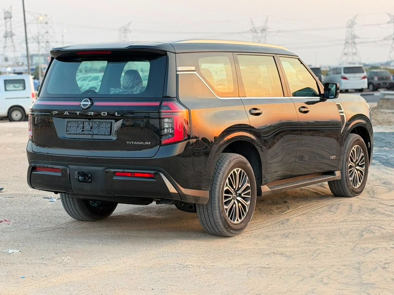 نيسان باترول LE TITANIUM