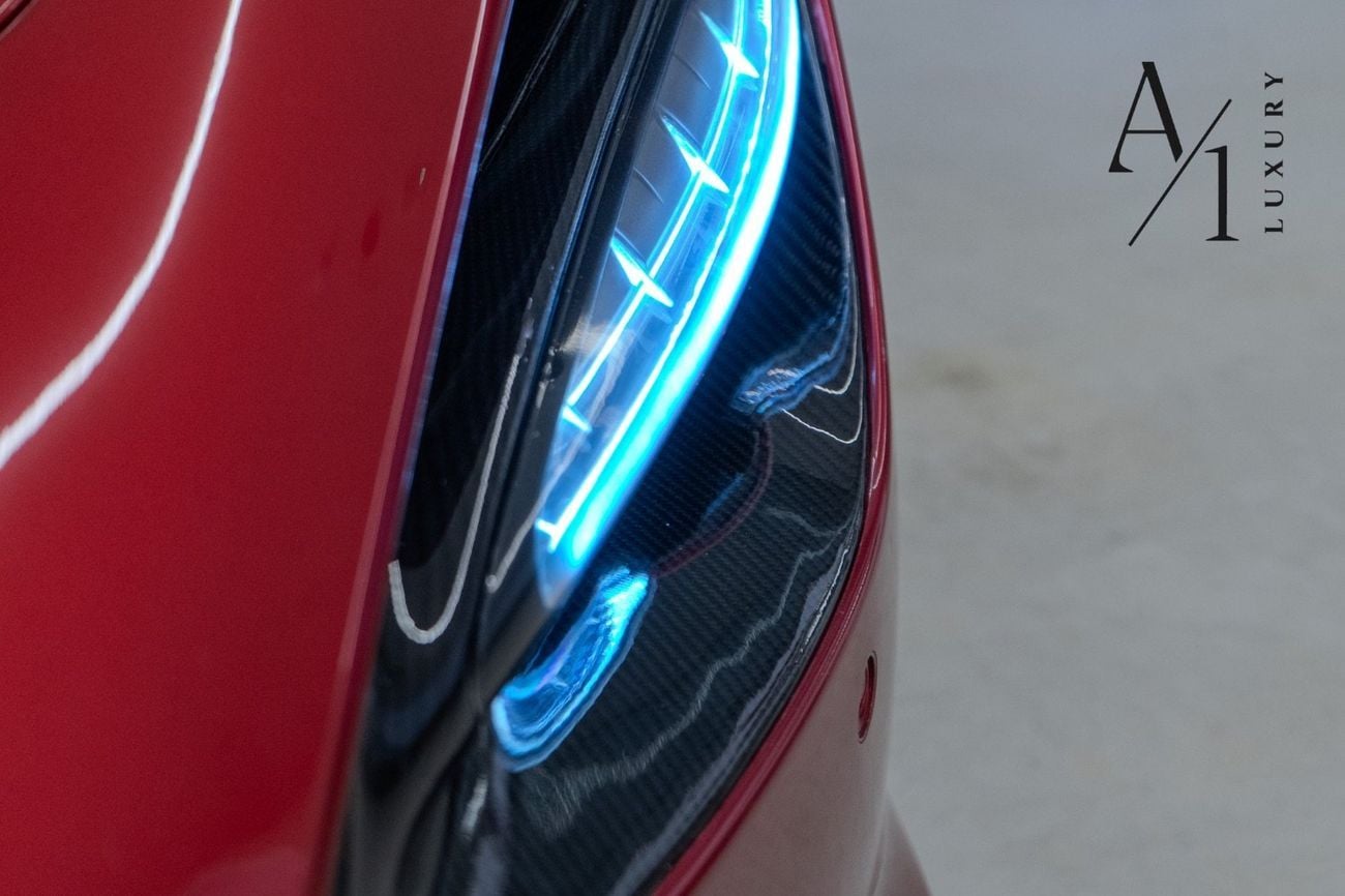 مكلارين 720S PERFORMANCE 2018 McLaren 720S, With Warranty, Carbon Fibre Package, Excellent Condition, GCC Specs