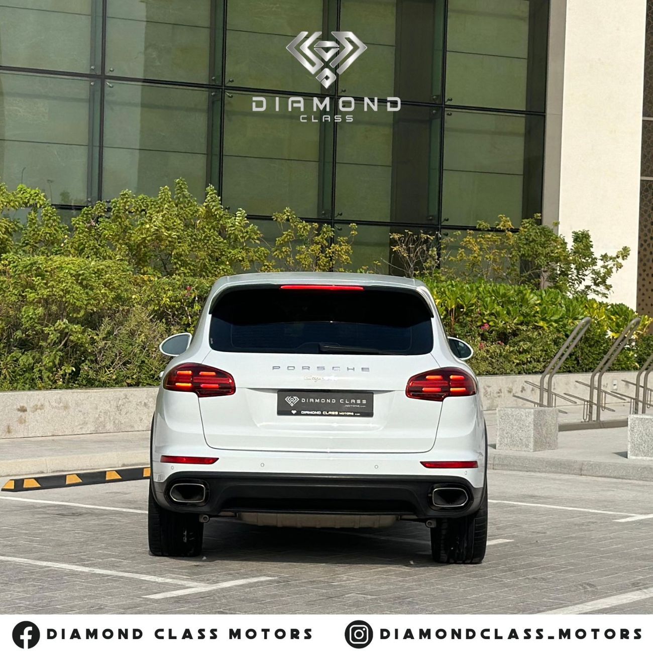 Porsche Cayenne Porsche Cayenne V6 Design Edition Red interior  Full Option GCC AED Under Warranty