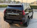 Toyota Prado VXR 2022 GCC Specs - Interior and Exterior Excellent Condition