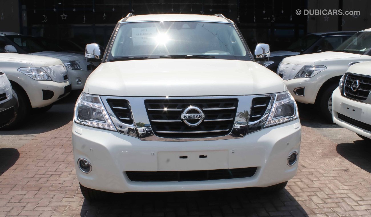 Nissan Patrol LE Platinum V8 400 HP full option GCC  local dealer warranty , VAT inclusive