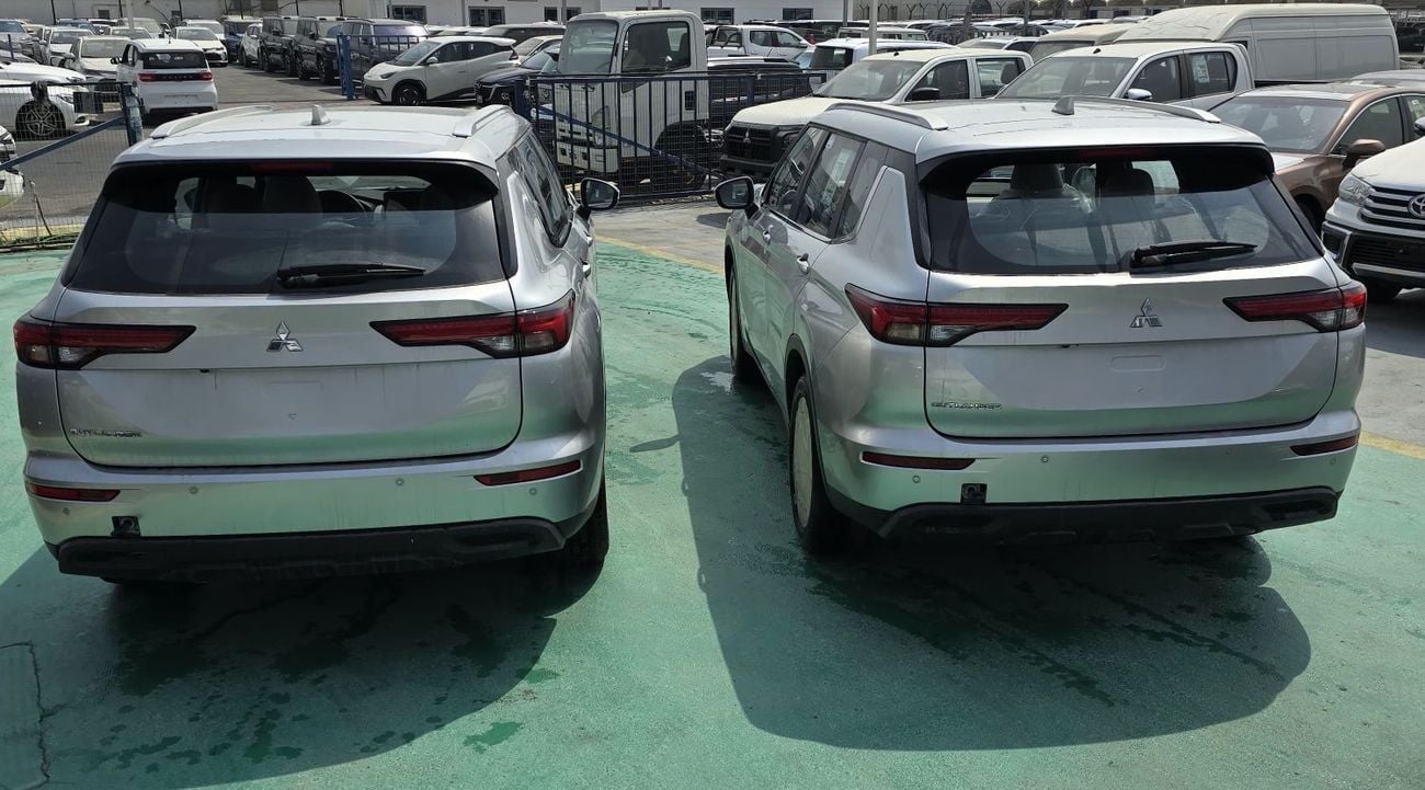 Mitsubishi Outlander GLX Basic 2.4L (5 Seater)