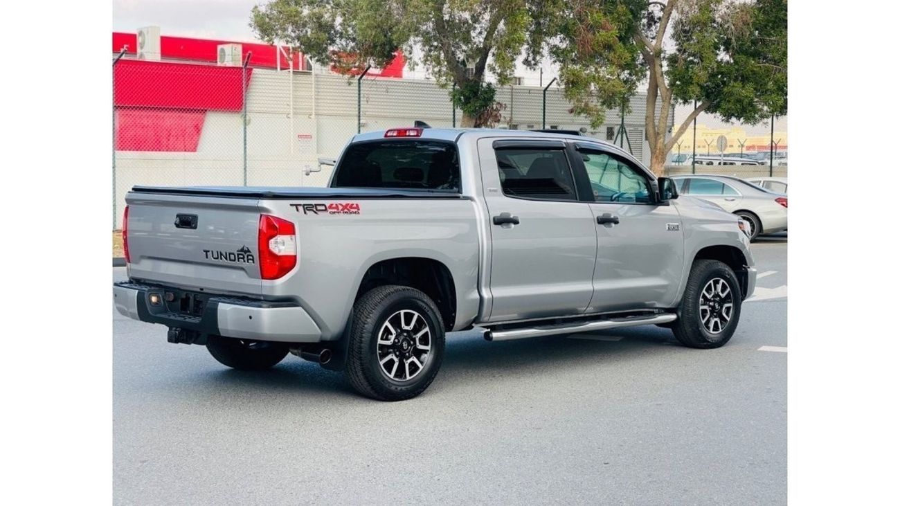 Used Toyota Tundra 4x4 push start 2020 for sale in Dubai - 712468