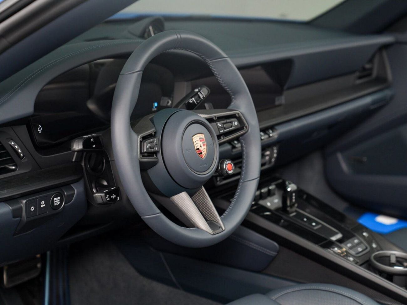 Porsche 911 CARRERA 4GTS