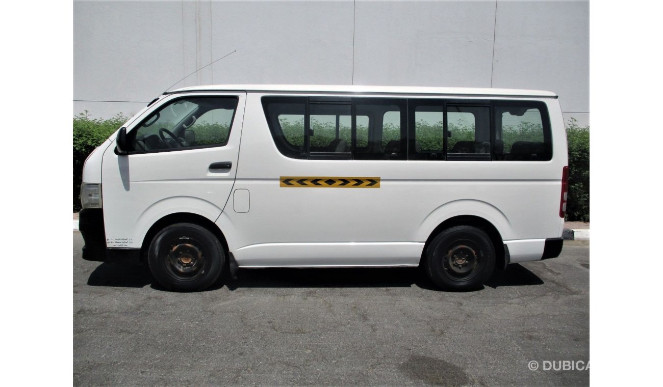 Toyota Hiace 14 passenger ,manual gear , gulf space , accident free