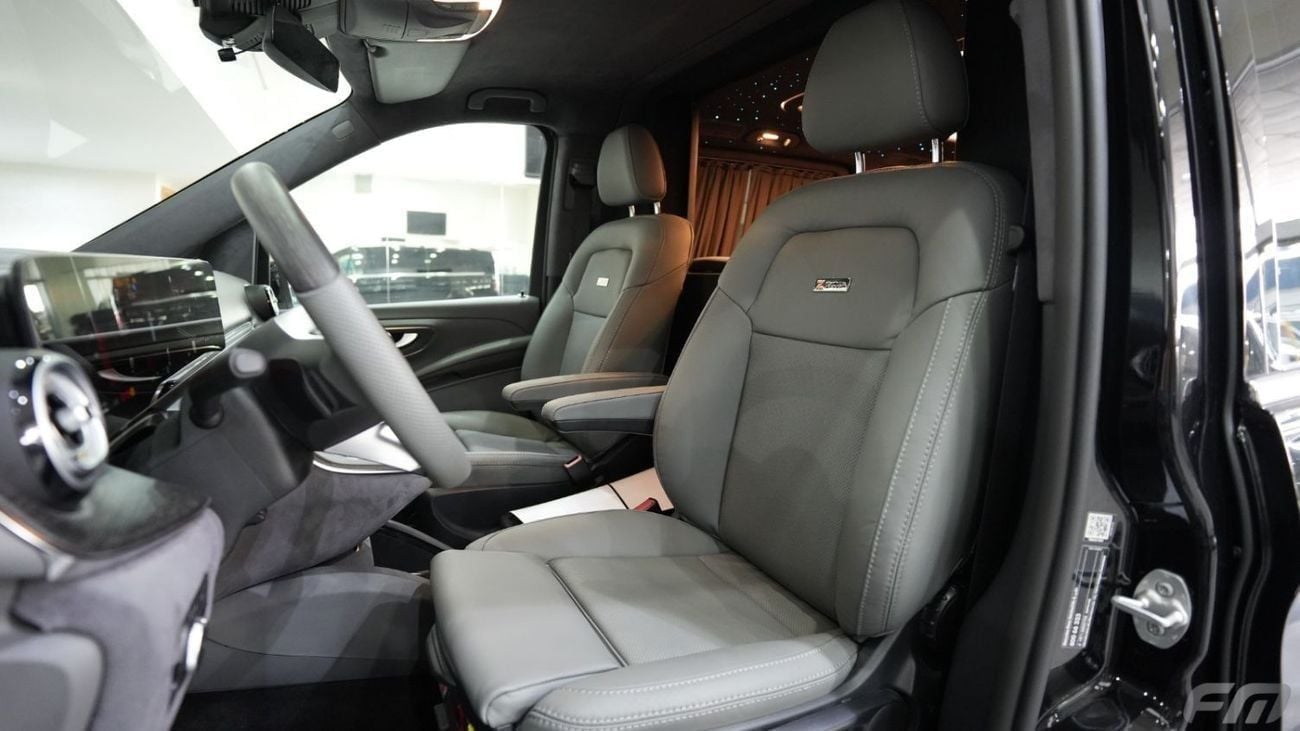 Mercedes-Benz V 300 VIP BUSINESS VAN –  FULL LUXURY OPTION | BRAND NEW | GCC | 2025