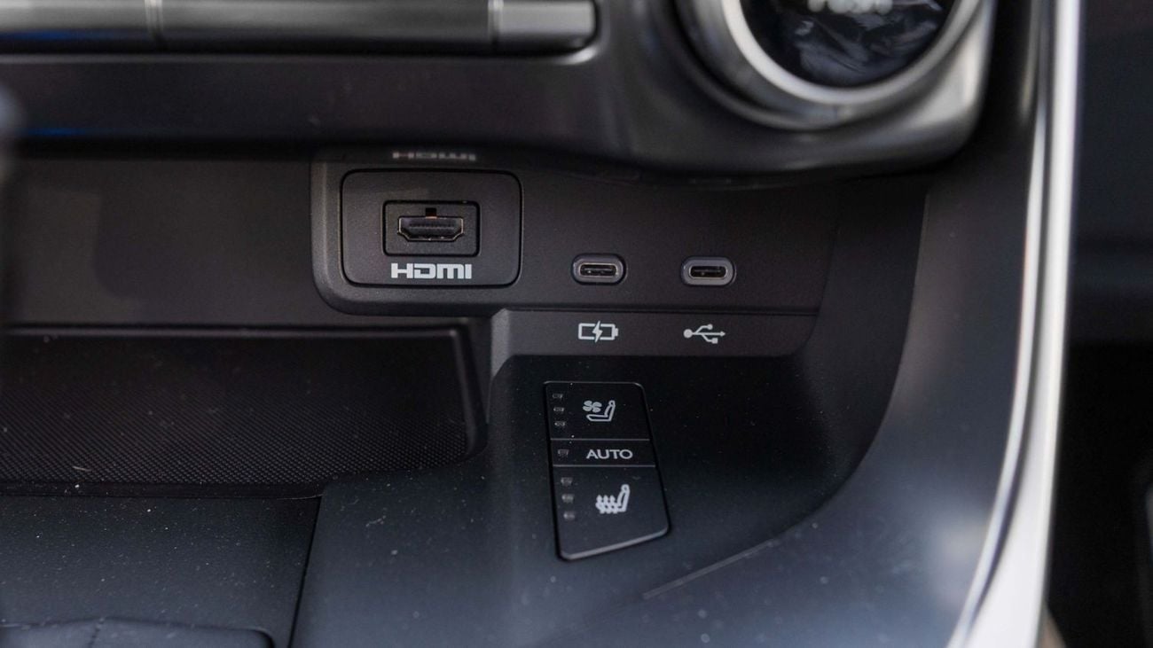 لكزس LX 600 2025 Lexus LX600 Over-Trail 3.5L AT Petrol (Beige-Black) No MarkLevinson