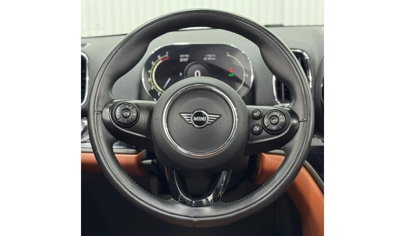 Mini Cooper Countryman 2021 Mini Cooper Countryman Chili Edition, April 2027 Mini Warranty + Service Pack, GCC