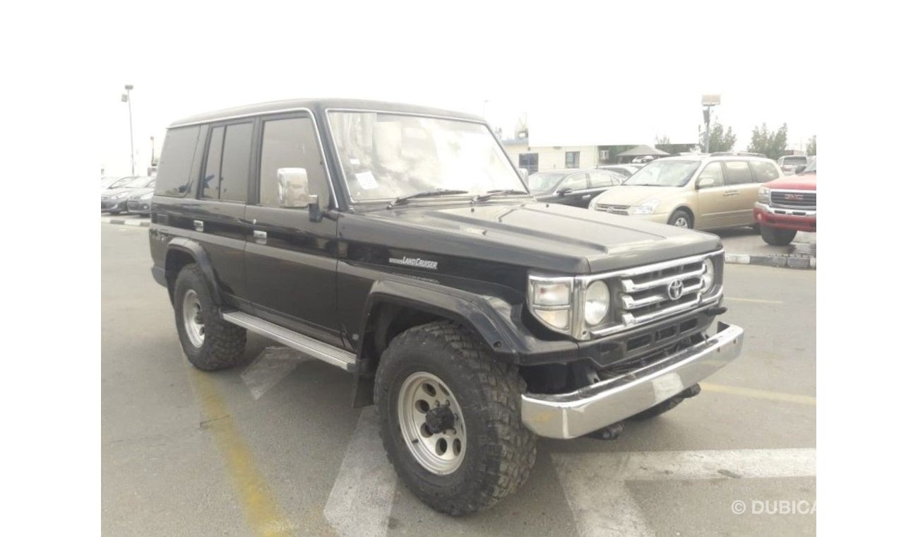 تويوتا لاند كروزر Land Cruiser ( Stock no PM 109 )