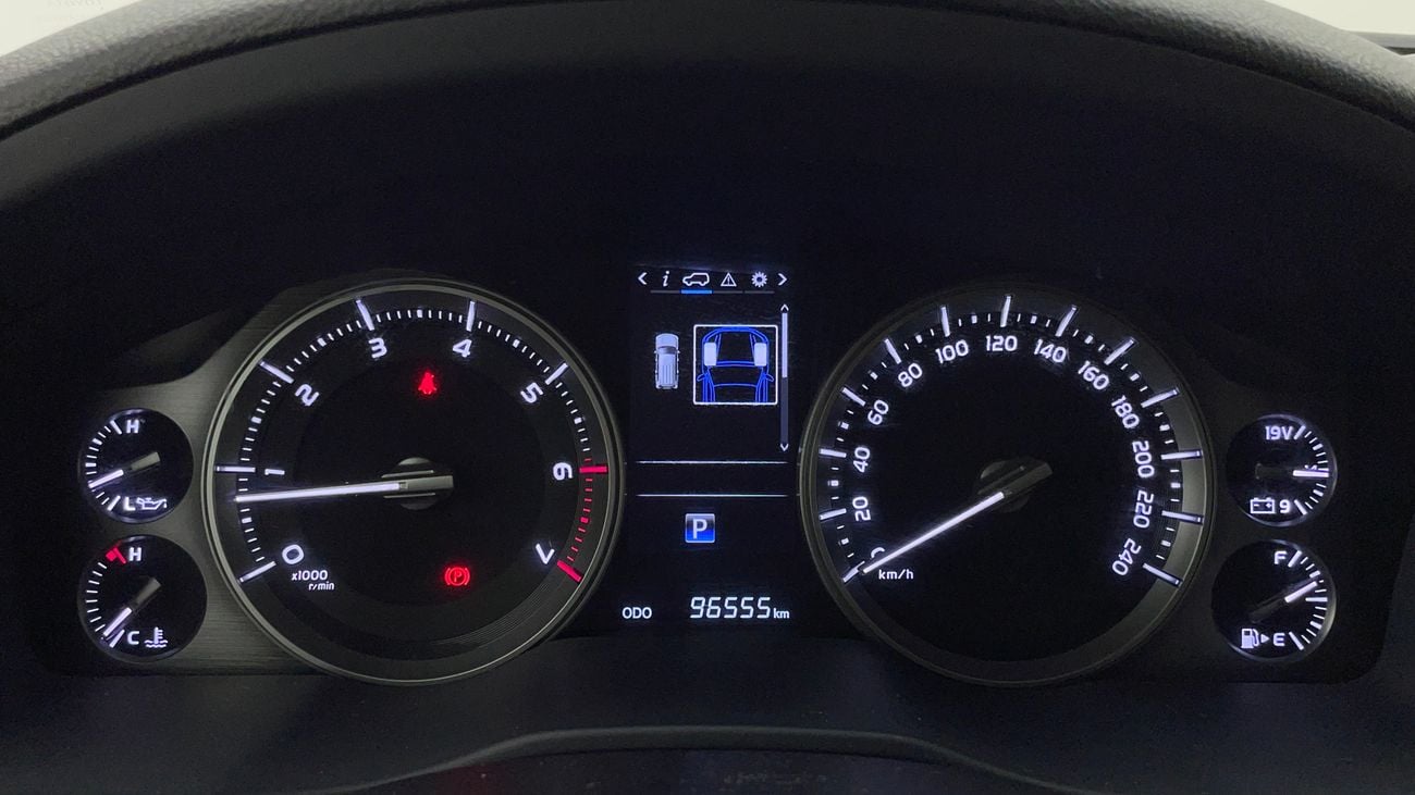 تويوتا لاند كروزر GXR GRAND TOURING 4 | بدون دفعة مقدمة | اختبار القيادة في المنزل