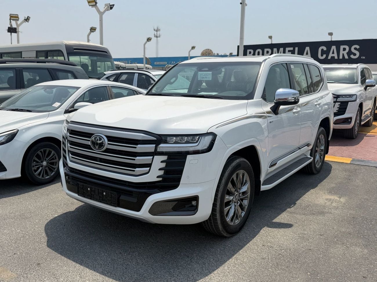 Toyota Land Cruiser VX HYBRID VX-V100 2025