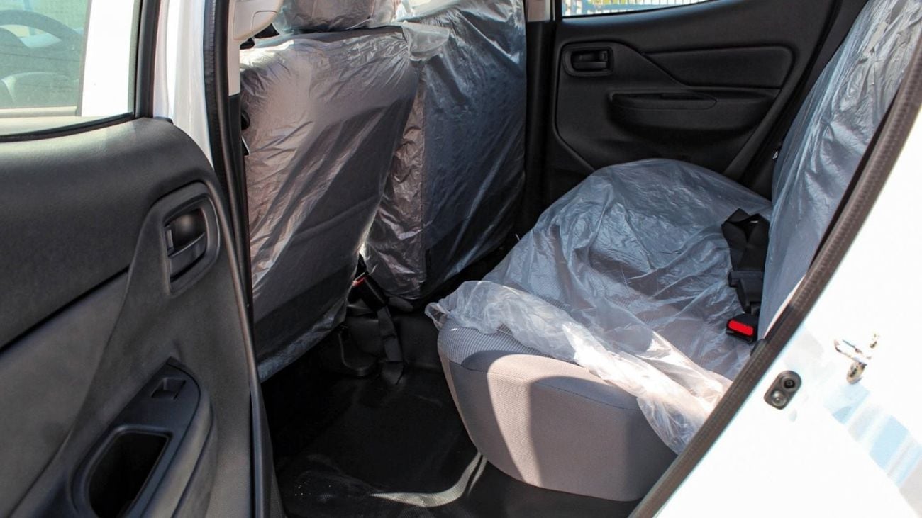 ميتسوبيشي L200 MITSUBISHI L200 2.5L Diesel MT 2023  (Export Only)