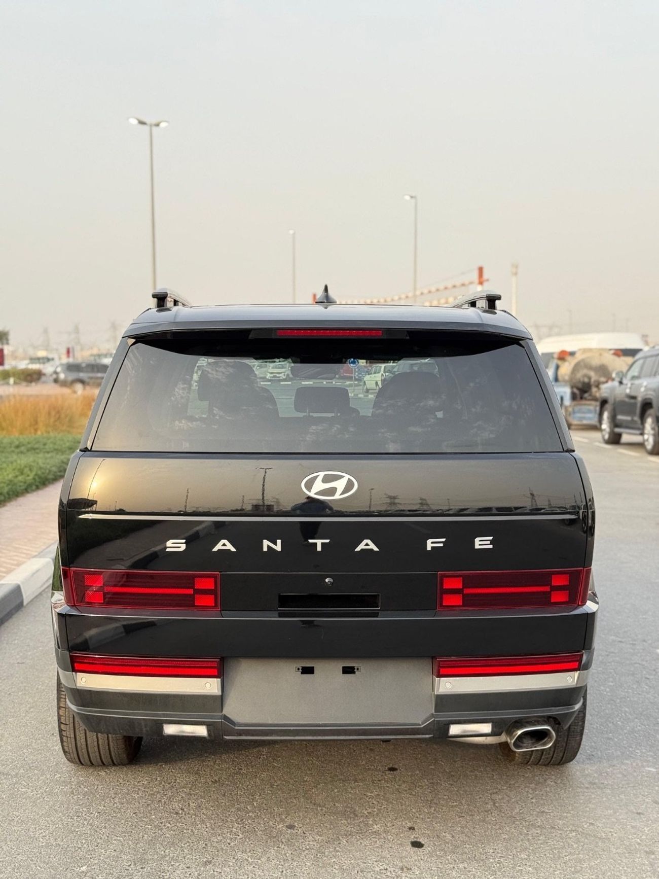 Hyundai Santa Fe Limited FE 360 camera, panoramic,leather seats, Full Option