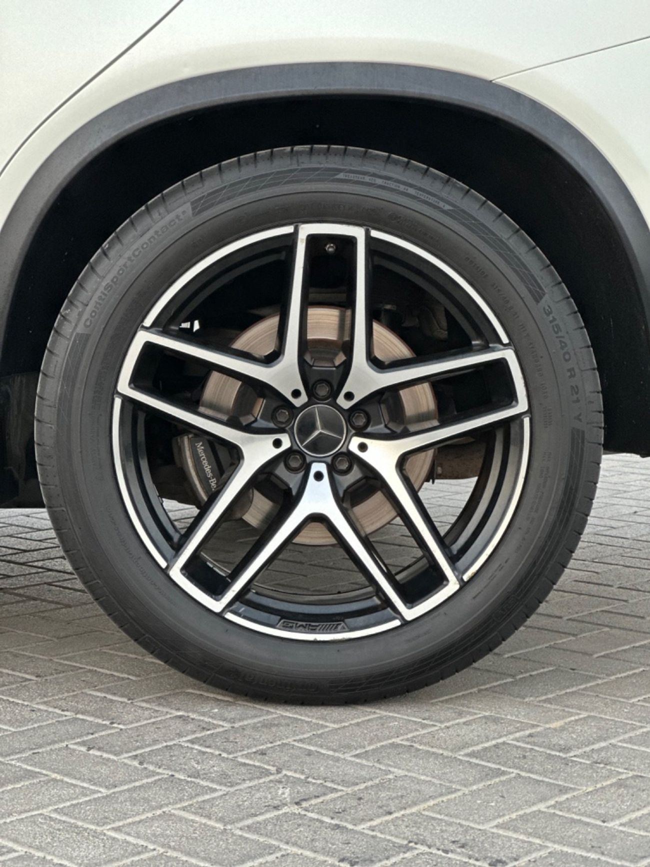 مرسيدس بنز GLE 43 AMG موديل 2019 خليجي مالك واحد من الوكاله فل مواصفات بانورما مالك اول الموتر مخزن