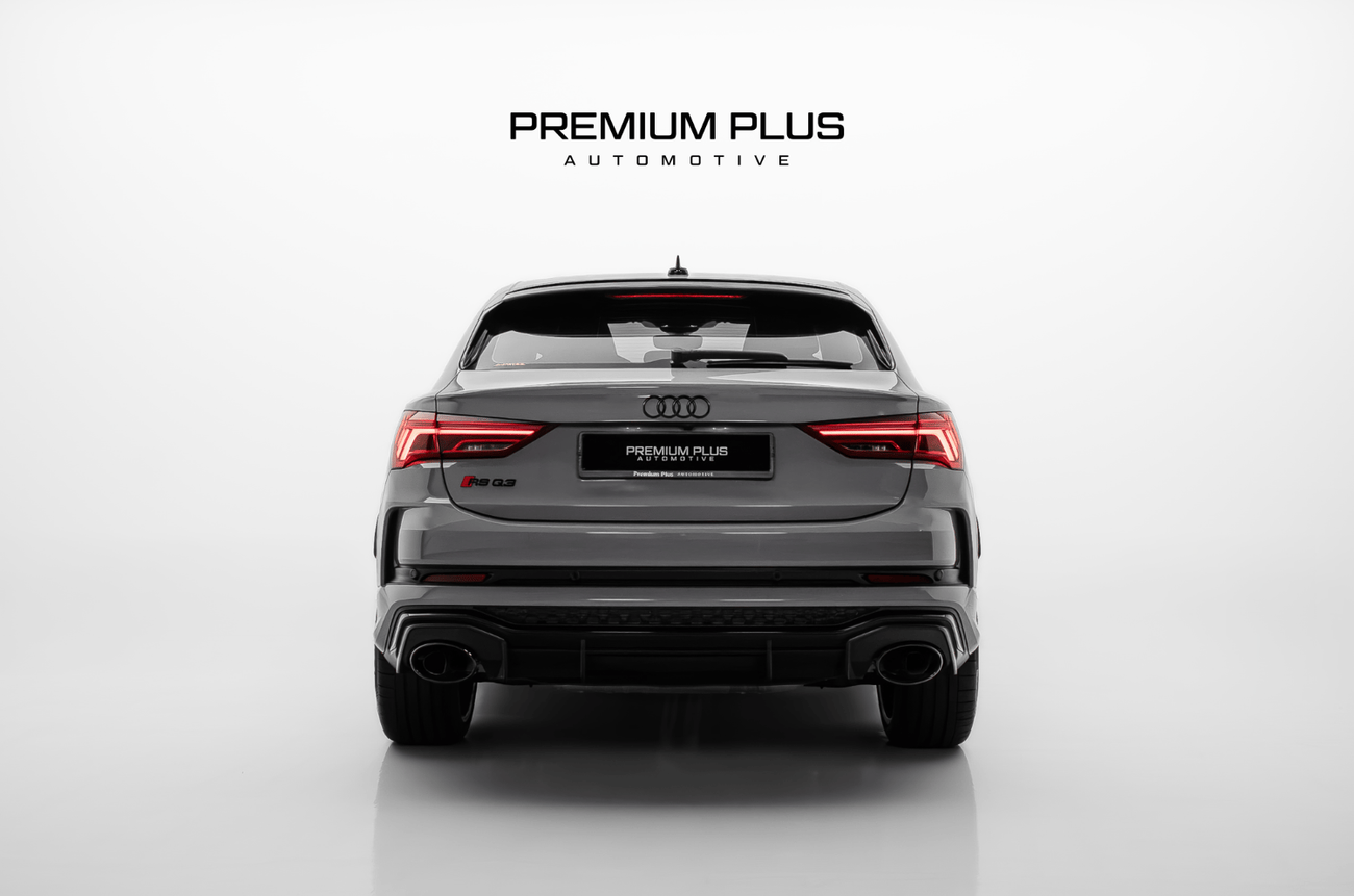 Audi RSQ3 STD
