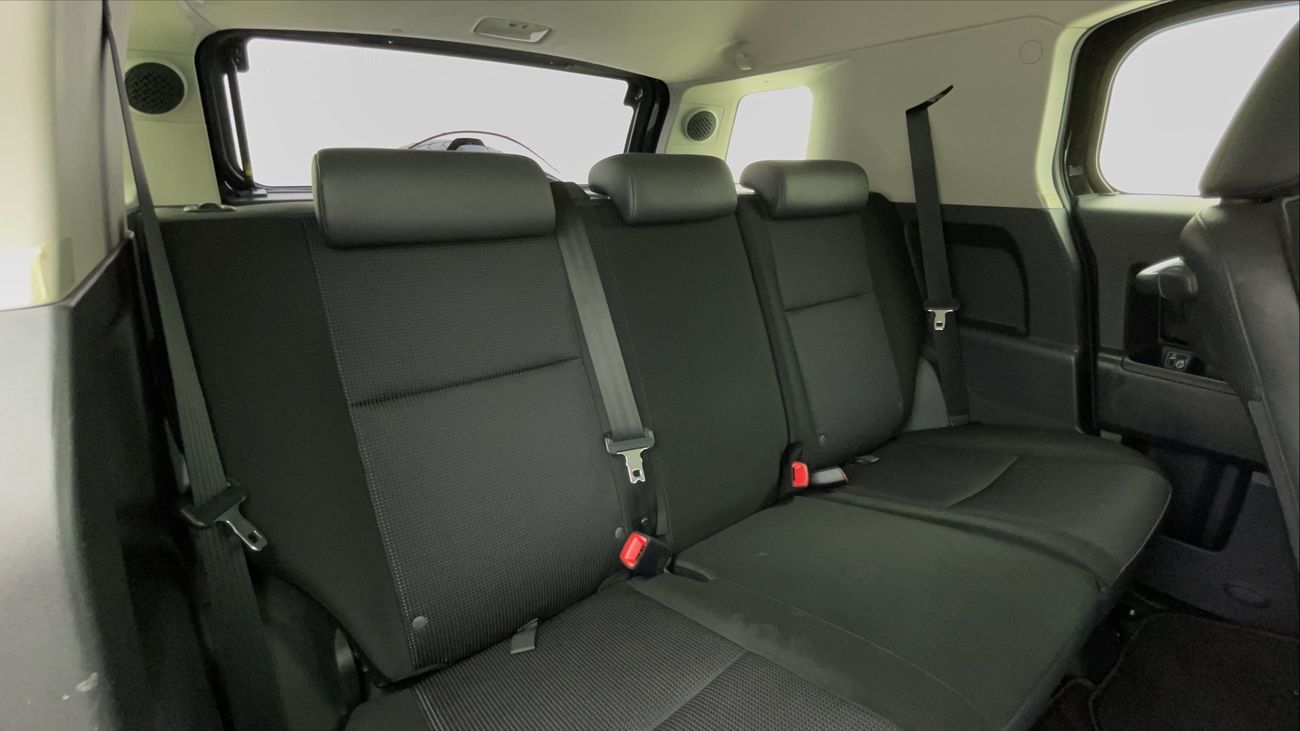 Toyota FJ Cruiser GXR 4 | Zero Down Payment | Home Test Drive