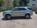 Toyota Fortuner SR5