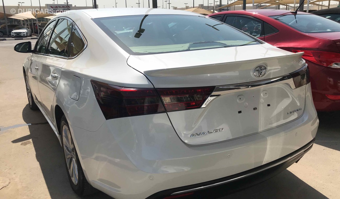 Toyota Avalon