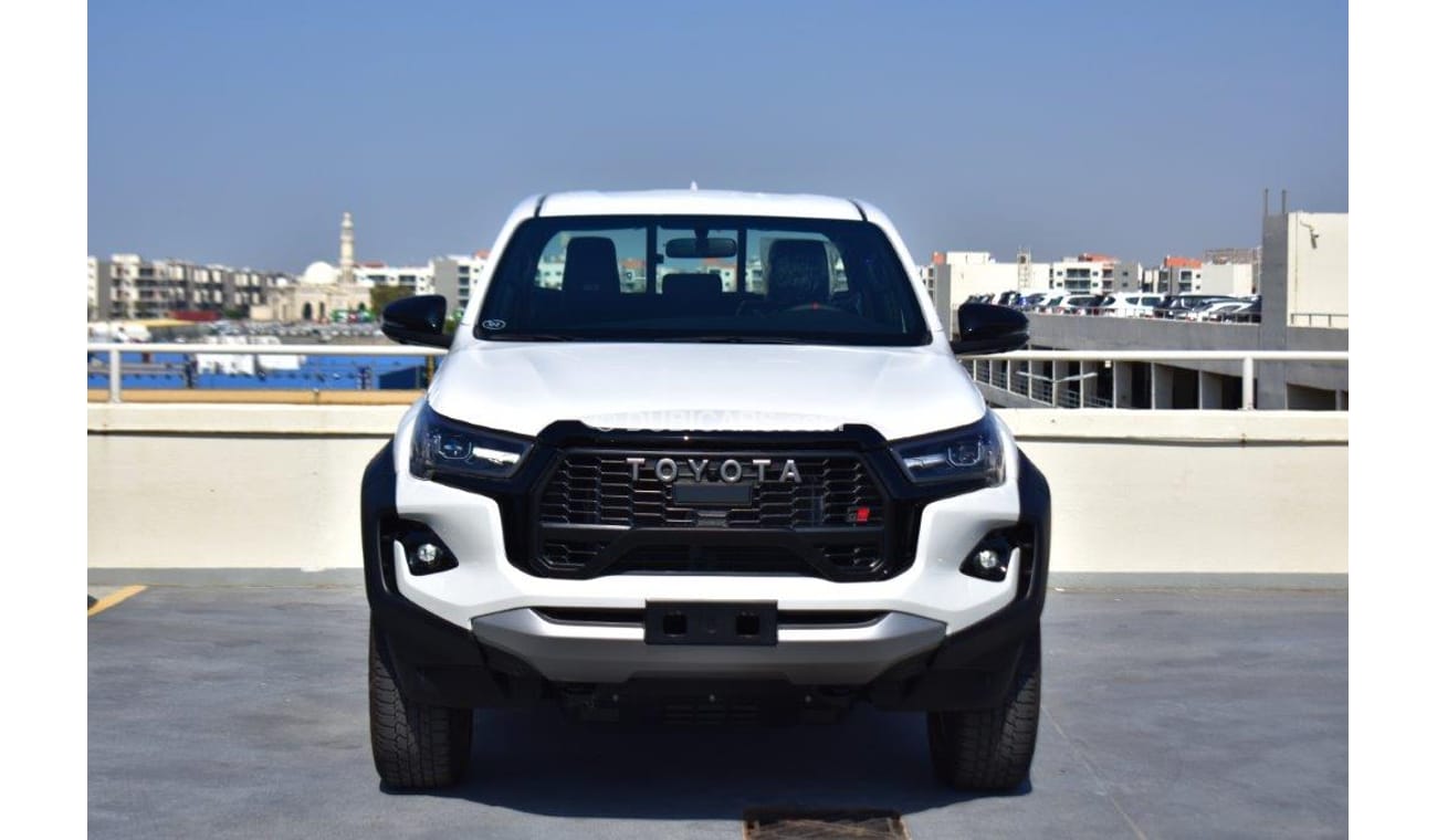 تويوتا هيلوكس Double Cab GR Sport V6 4.0L Petrol 4WD Automatic