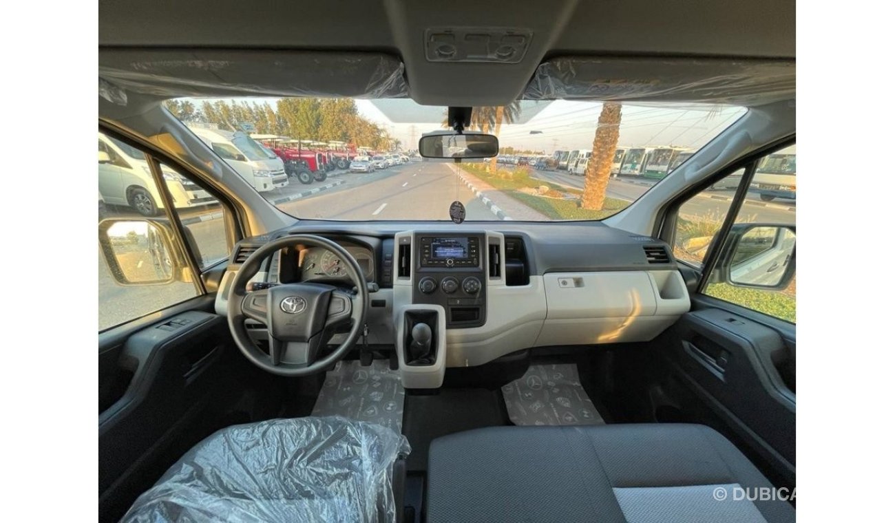 Toyota Hiace GL STD Roof Panel Van 3.5L CARGO/3.5L 6cyl Petrol, Automatic, Rear Wheel Drive