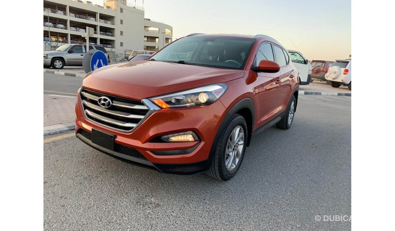 Hyundai Tucson 4x4 AND ECO 2.0L V4 2016 AMERICAN SPECIFICATION