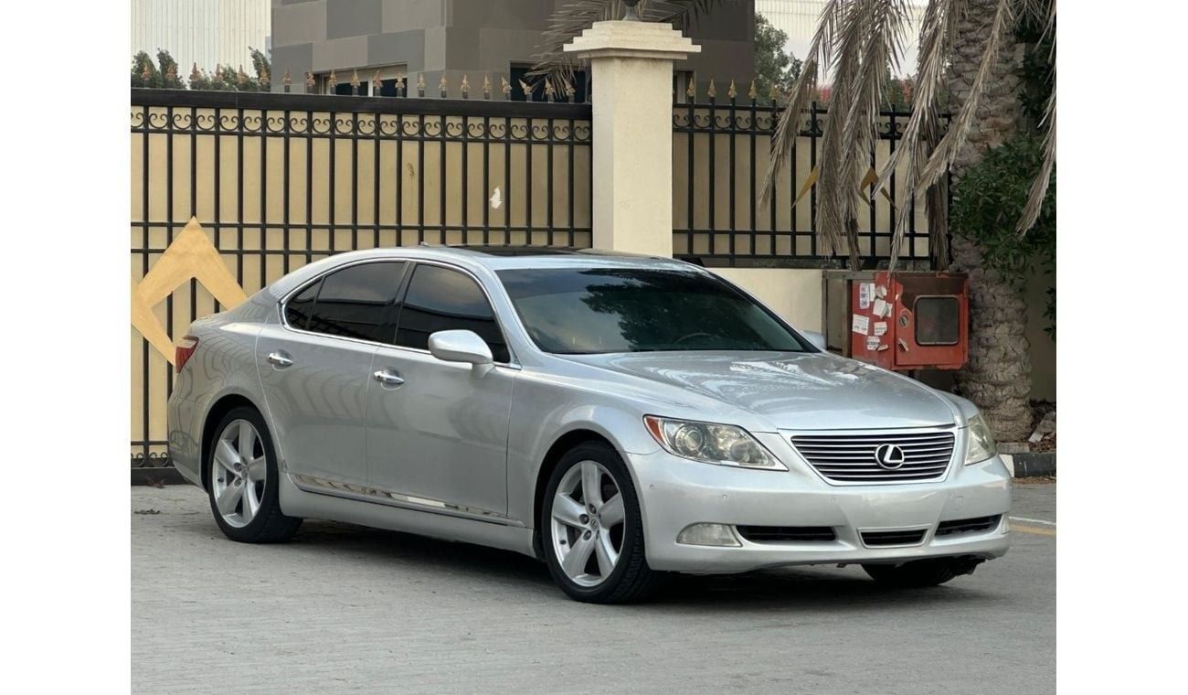 Lexus LS460
