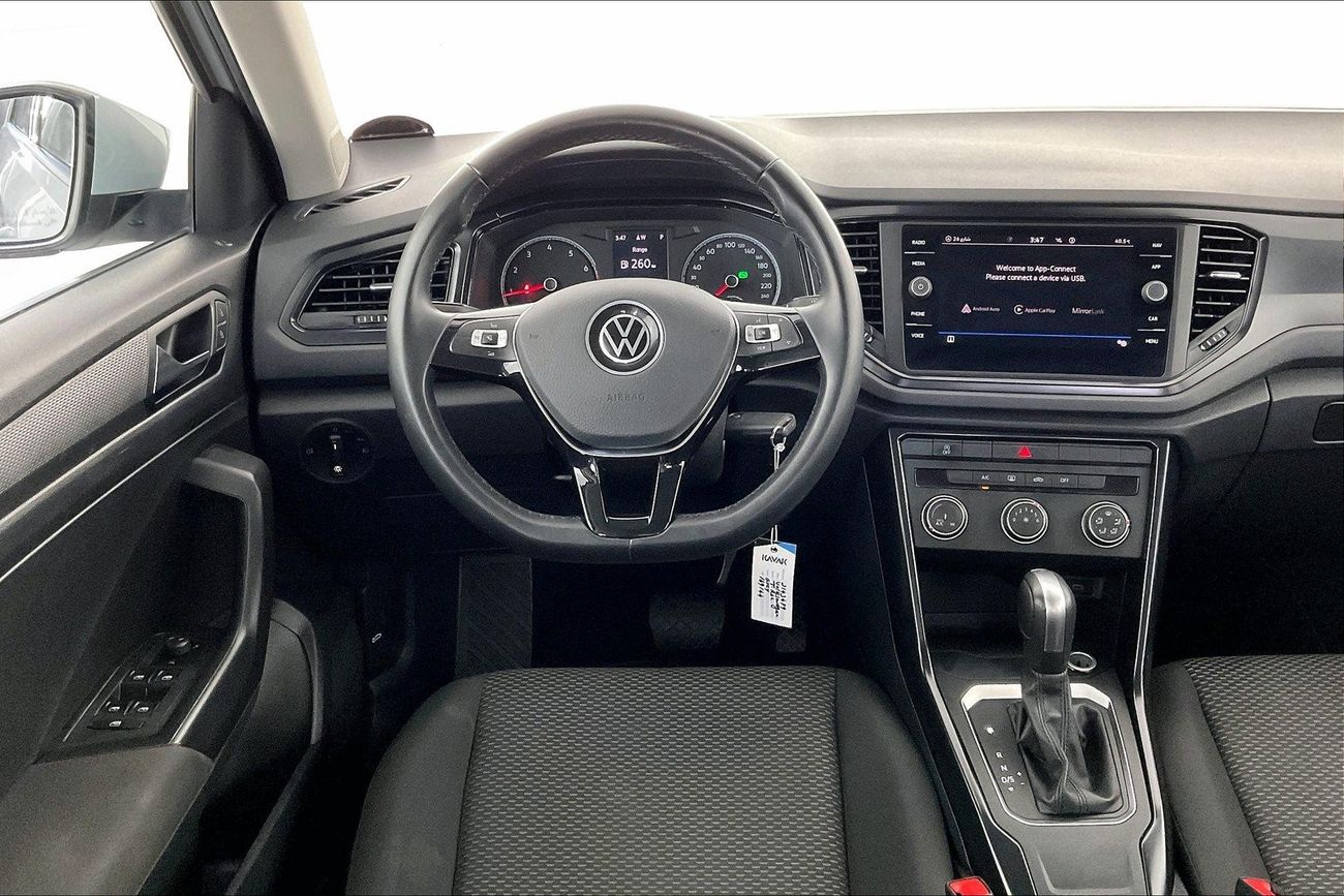 فولكس واجن T ROC Trend | ضمان مجاني لمدة عام | 0 دفعة أولى