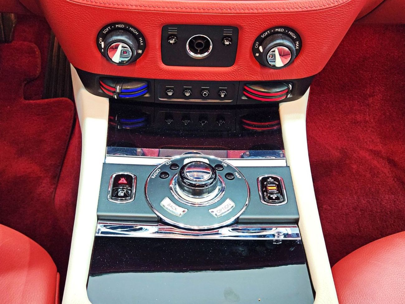 Rolls-Royce Ghost STD 6.6L-12CYL EXCELLENT CONDITION GCC SPECS