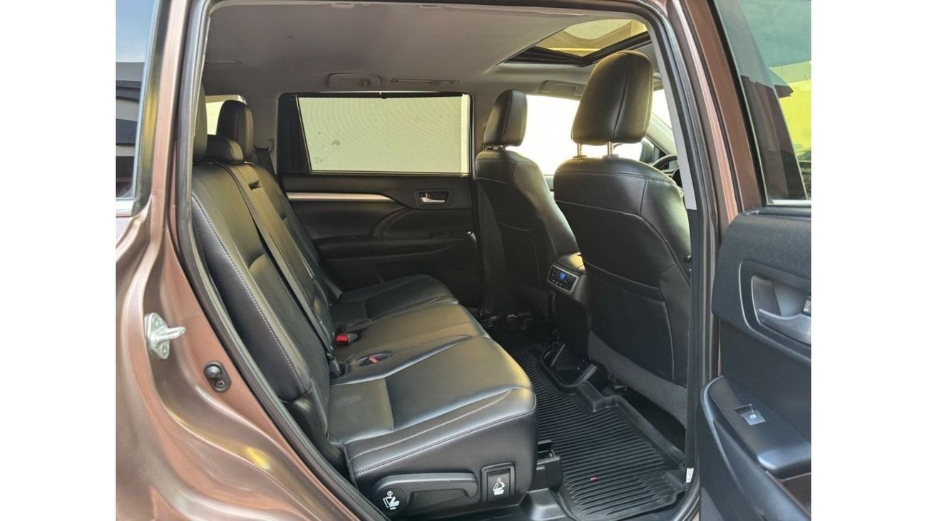 Toyota Highlander 2019 XLE LIMITED AWD SUNROOF 2 KEYS USA IMPORTED