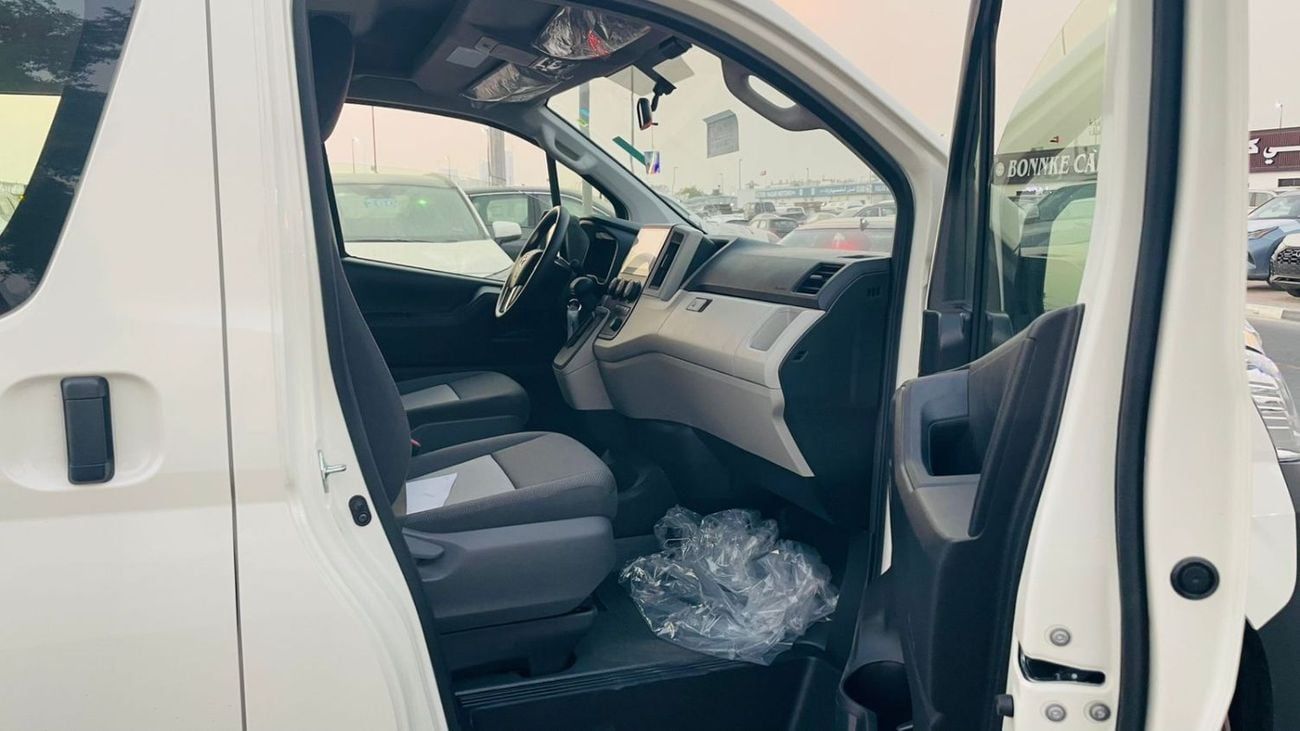 تويوتا هاياس GL HIACE 2.8 AUTOMATIC DIESEL