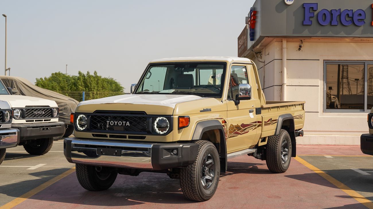 Toyota Land Cruiser Pick Up