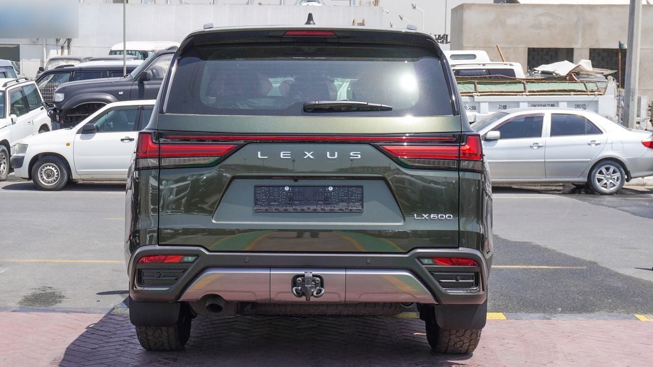 Lexus LX600 OVERTRAIL 3.5L V6