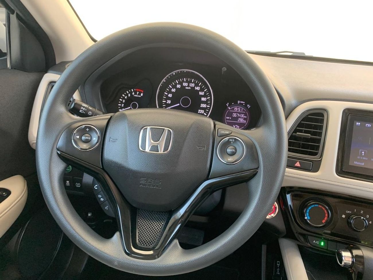 هوندا HRV Honda HR-V 2021 GCC، 1.8L ,Free accident ,Original paint
