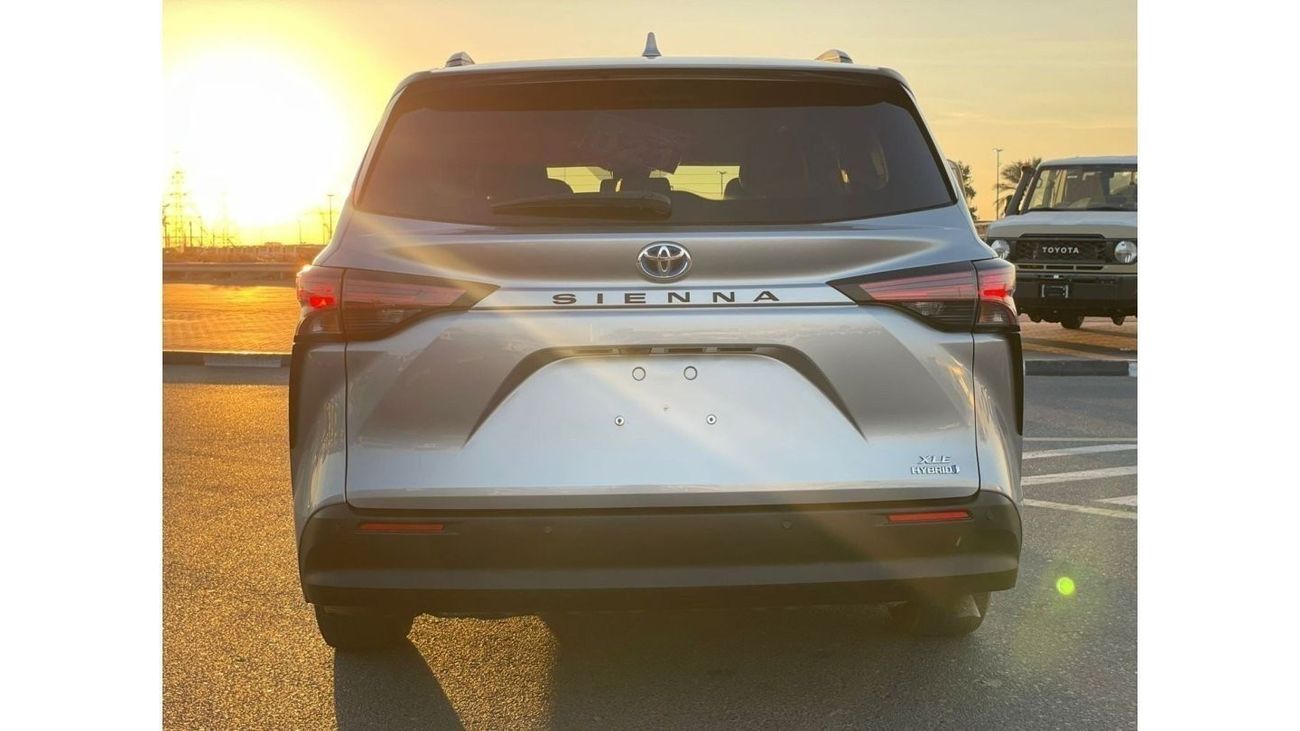 Toyota Sienna 2021 Toyota Sienna XLE Hybrid 2.5L V4 Full Option Automatic - 7 Seater