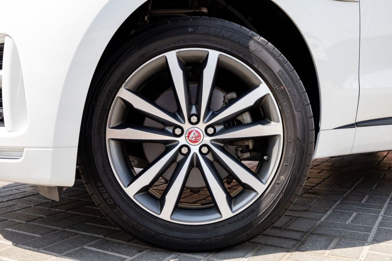 Jaguar F Pace R-Sport 3.0L