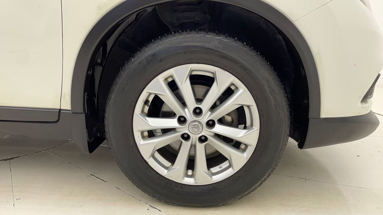 نيسان إكس تريل S 2.5 | بدون دفعة مقدمة | اختبار القيادة في المنزل