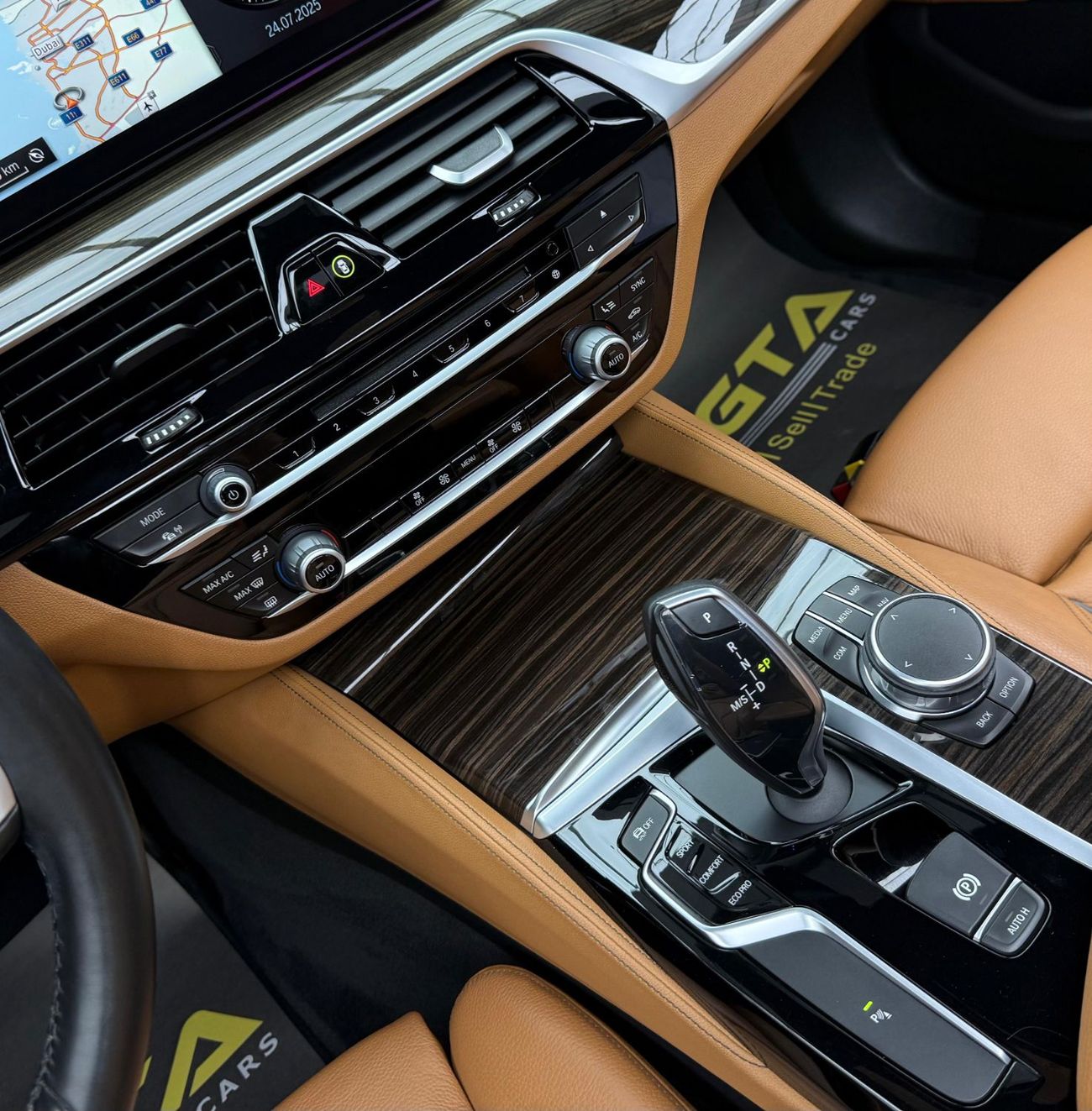 BMW 520i 2018 BMW 520i M-Kit, 2025 BMW Warranty, 2028 BMW Service Pack, Full Service History, GCC