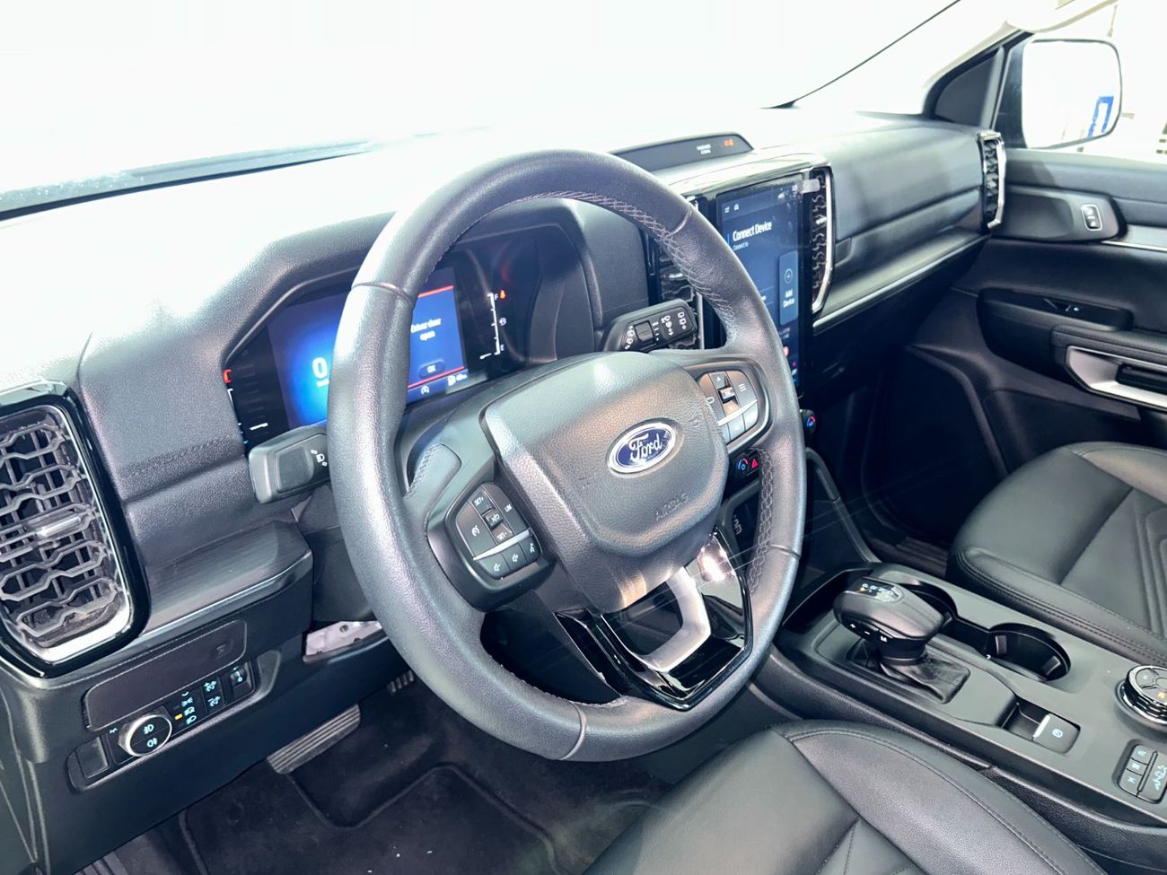 Ford Everest EVR424 EVEREST XLT 4WD 2.3L GTDI AT LTHR OFF ROAD 18"