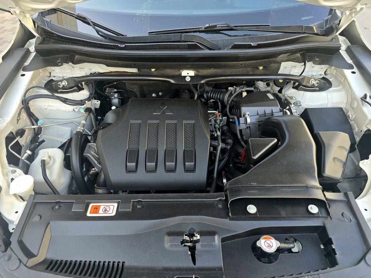 Mitsubishi Eclipse Cross RVSI 1.5T GLS (Mid Option)