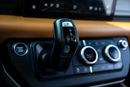 Land Rover Defender P300 90 SE 2.0L (6 Seater)
